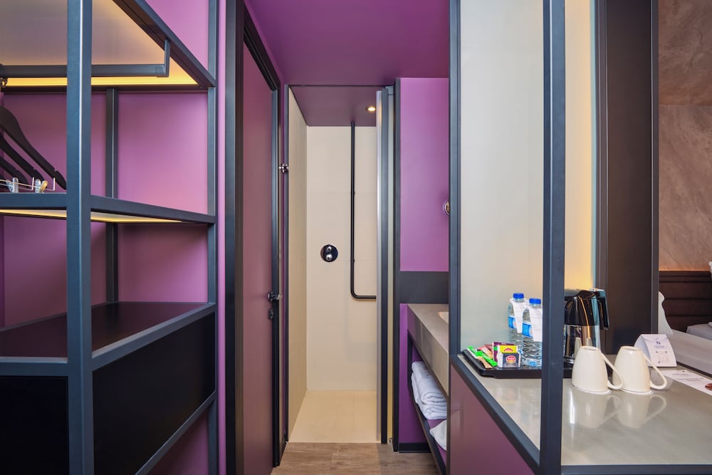 Habitación Standard con 2 camas individuales del hotel Novotel Istanbul Bomonti. Foto 3