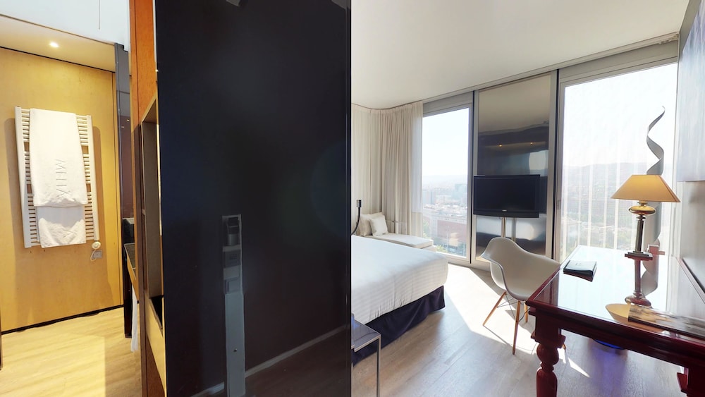 Connected Family Room Vista ciudad del hotel Melia Barcelona Sky. Foto 1