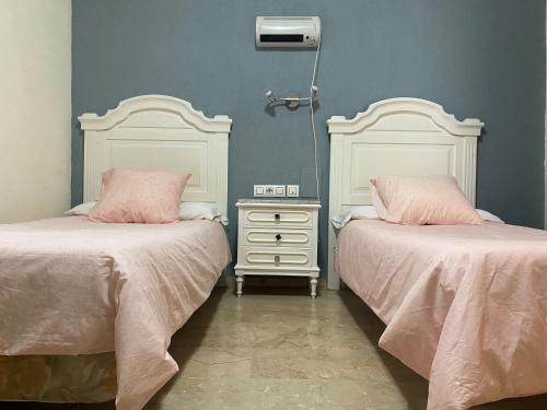 Habitación Doble con ventilador y radiador - 2 camas individuales del hotel Medina Centro
