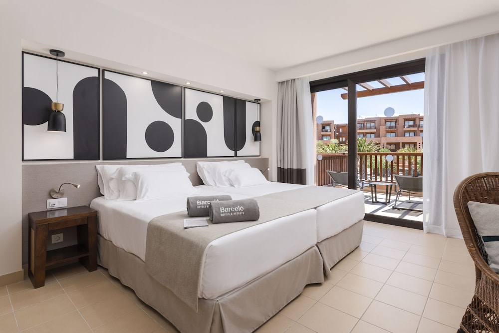 Habitación del hotel Barceló Tenerife. Foto 1