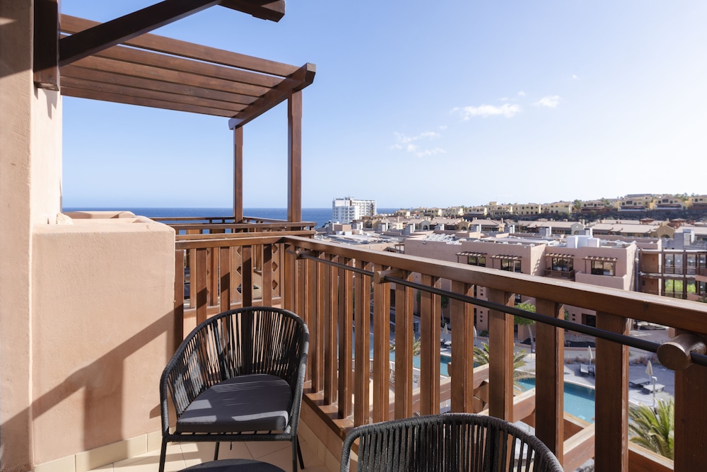 Suite del hotel Barceló Tenerife. Foto 5