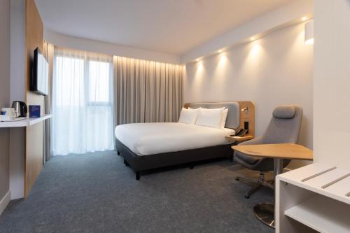 Habitación Estándar con desayuno gratuito del hotel Holiday Inn Express Brussels - Airport, an IHG Hotel
