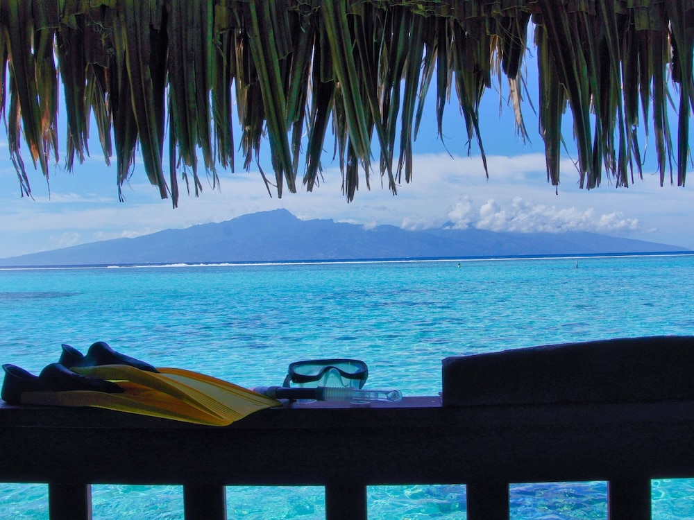 Villa de Lujo sobre el Agua con Vistas al Horizonte del hotel Sofitel Kia Ora Moorea Beach Resort. Foto 10