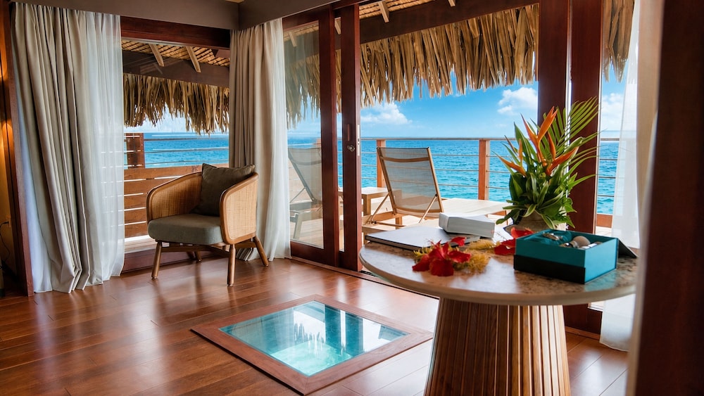 Villa de Lujo sobre el Agua con Vistas al Horizonte del hotel Sofitel Kia Ora Moorea Beach Resort. Foto 17