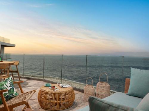 Suite Familiar con 3 dormitorios y vistas al mar del hotel Del\'Mare Reserve Hotel & Spa Bodrum. Foto 5