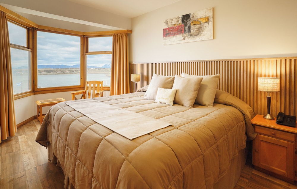 Habitación estándar doble del hotel Los Naranjos. Foto 3