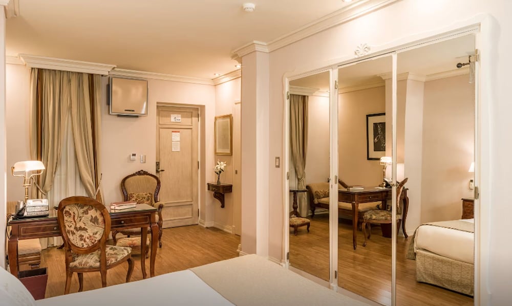 Meliá Room King Bed del hotel Melia Recoleta Plaza. Foto 4