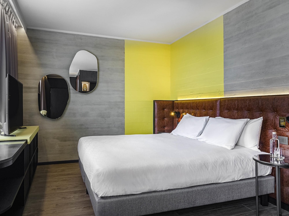 Suite Presidencial del hotel Pullman Santiago El Bosque. Foto 8