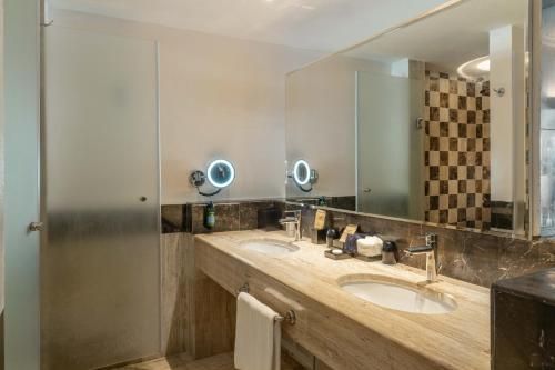 Suite Junior Swim Up del hotel Trs Turquesa - Adults Only - All Inclusive. Foto 3