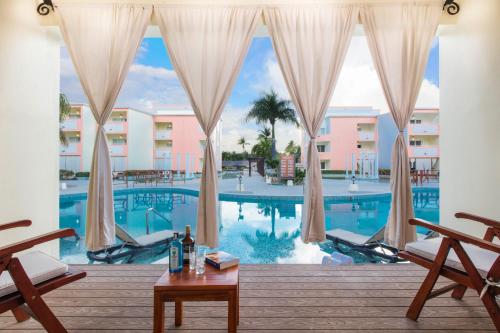 Suite Junior Swim Up del hotel Trs Turquesa - Adults Only - All Inclusive