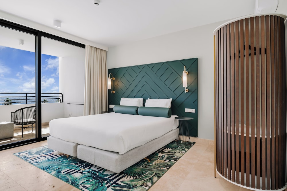 Suite, 1 cama de matrimonio grande del hotel Mangrove Beach Corendon Curacao
