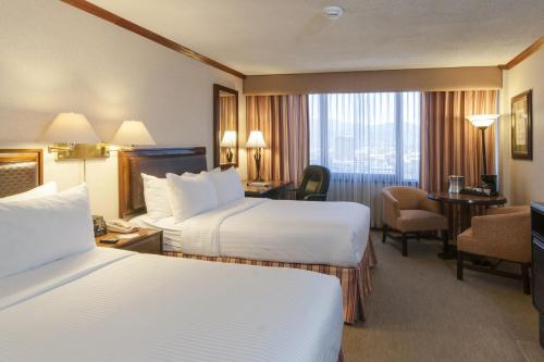 Habitación Doble Estándar con vistas a la ciudad del hotel Delta by Marriott San Jose Aurola