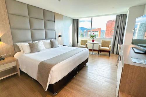 Suite con Balcón del hotel San Fernando Plaza