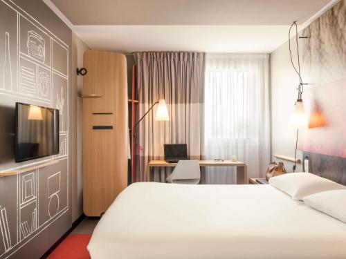 Habitación Estándar con 1 cama doble del hotel ibis Troyes Centre. Foto 7