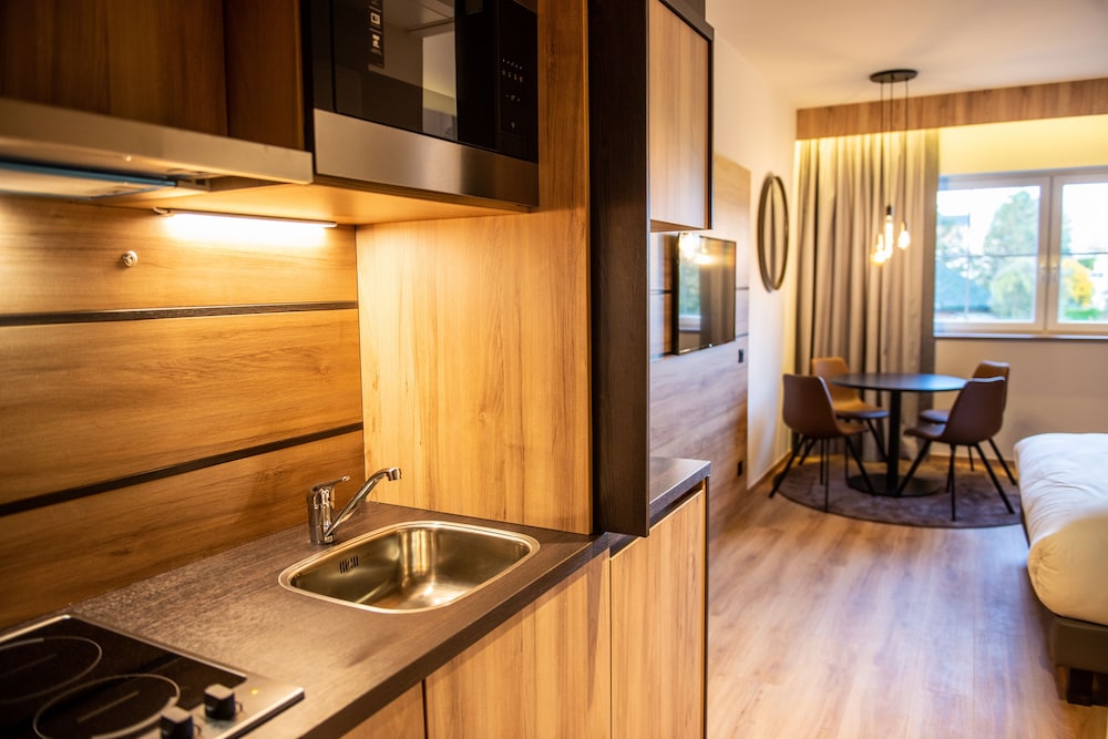 Suite Familiar, 1 cama king size y 1 cama litera del hotel Mercure Han Sur Lesse. Foto 3