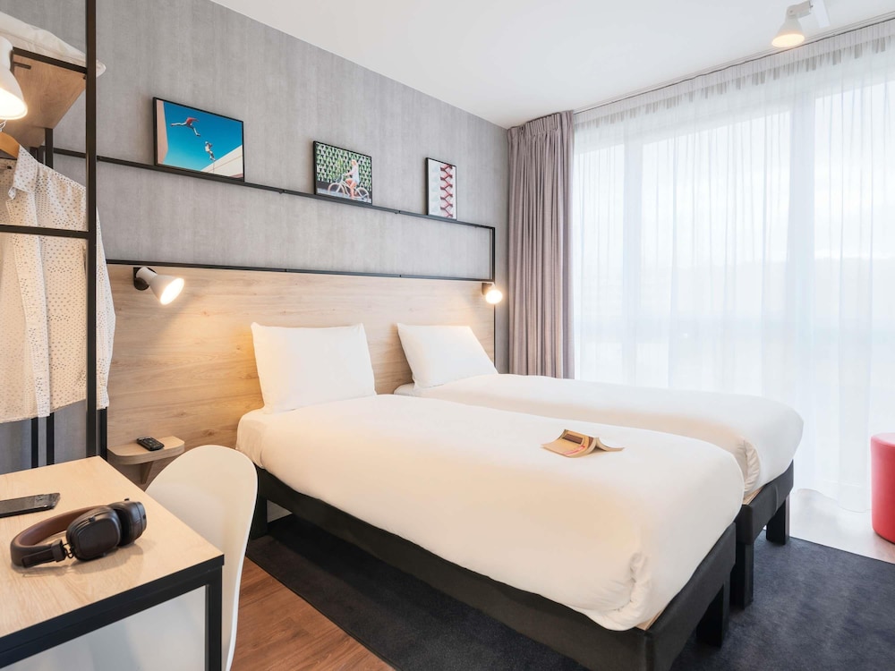 Habitación estándar, 2 camas individuales del hotel Ibis Acheres St Germain En Laye