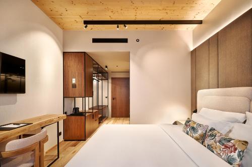 Habitación Doble Estándar - 1 o 2 camas del hotel The Log Porto Hotel by Piamonte Hotels. Foto 2