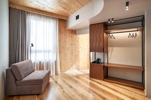 Suite Deluxe del hotel The Log Porto Hotel by Piamonte Hotels. Foto 5