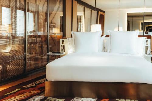 Prestige Family Connecting Room del hotel Sax Paris, LXR Hotels and Resorts. Foto 4