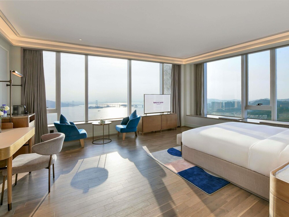 Habitación superior, 1 cama de matrimonio grande del hotel Mercure Guangzhou Nansha