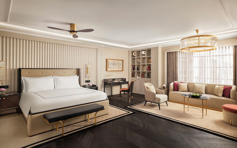 Fairmont Gold, Suite junior, 1 cama de matrimonio grande del hotel Fairmont Mumbai. Foto 2