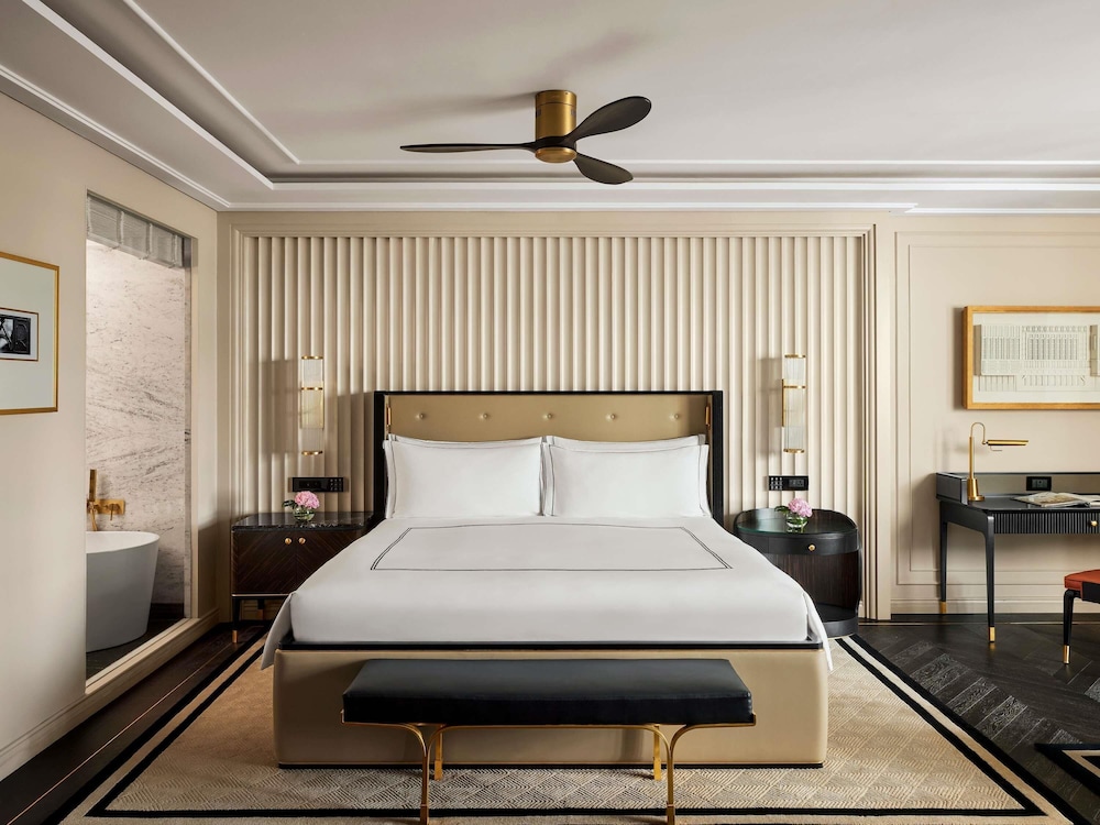 Fairmont Gold, Suite junior, 1 cama de matrimonio grande del hotel Fairmont Mumbai. Foto 10
