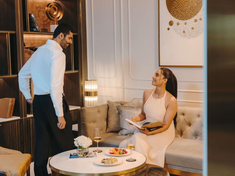 SIGNATURE GOLD 2 Single Beds, Fairmont Gold lounge access del hotel Fairmont Mumbai. Foto 4