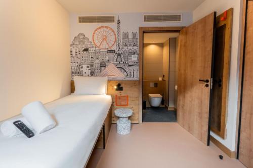Habitación Individual del hotel easyHotel Valencia Ciutat Vella. Foto 2