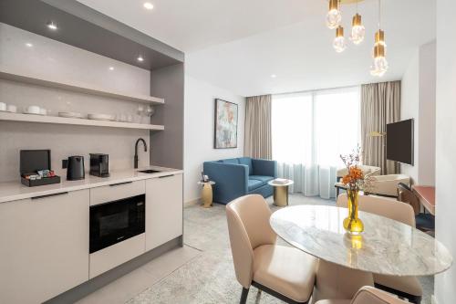 Suite Dorsett del hotel Dorsett Canary Wharf London. Foto 6