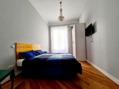 Habitación Doble con baño compartido del hotel Arc House Madrid - Puerta del Sol Only Adults. Foto 4