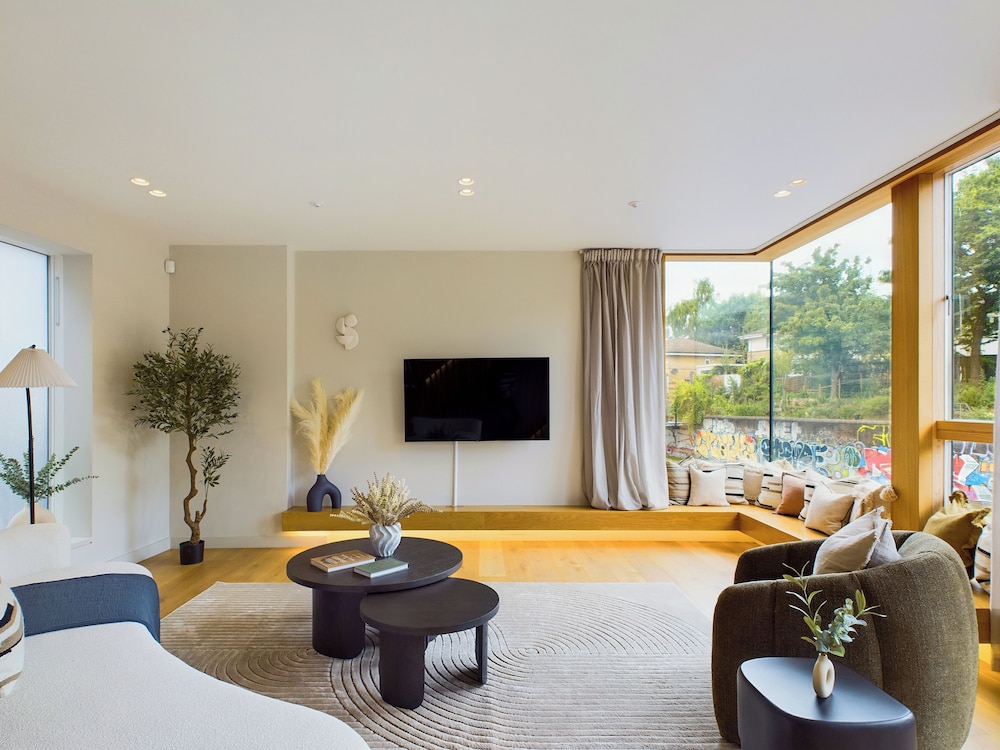 Casa Deluxe, 3 habitaciones, balcón, vistas al canal del hotel Be London - The St Pancras Residences