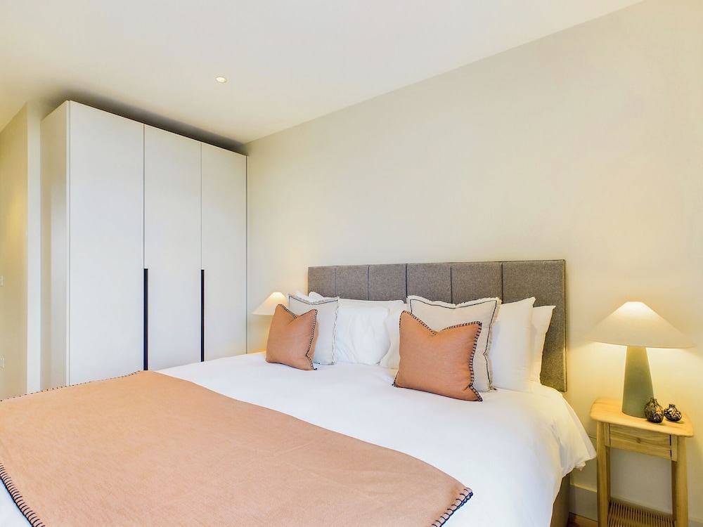 Ático superior, 2 habitaciones, balcón del hotel Be London - The St Pancras Residences. Foto 2