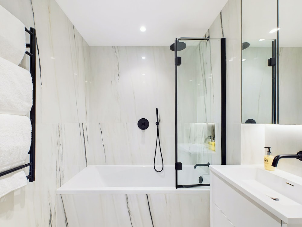 Apartamento Deluxe, 3 habitaciones, balcón del hotel Be London - The St Pancras Residences. Foto 12