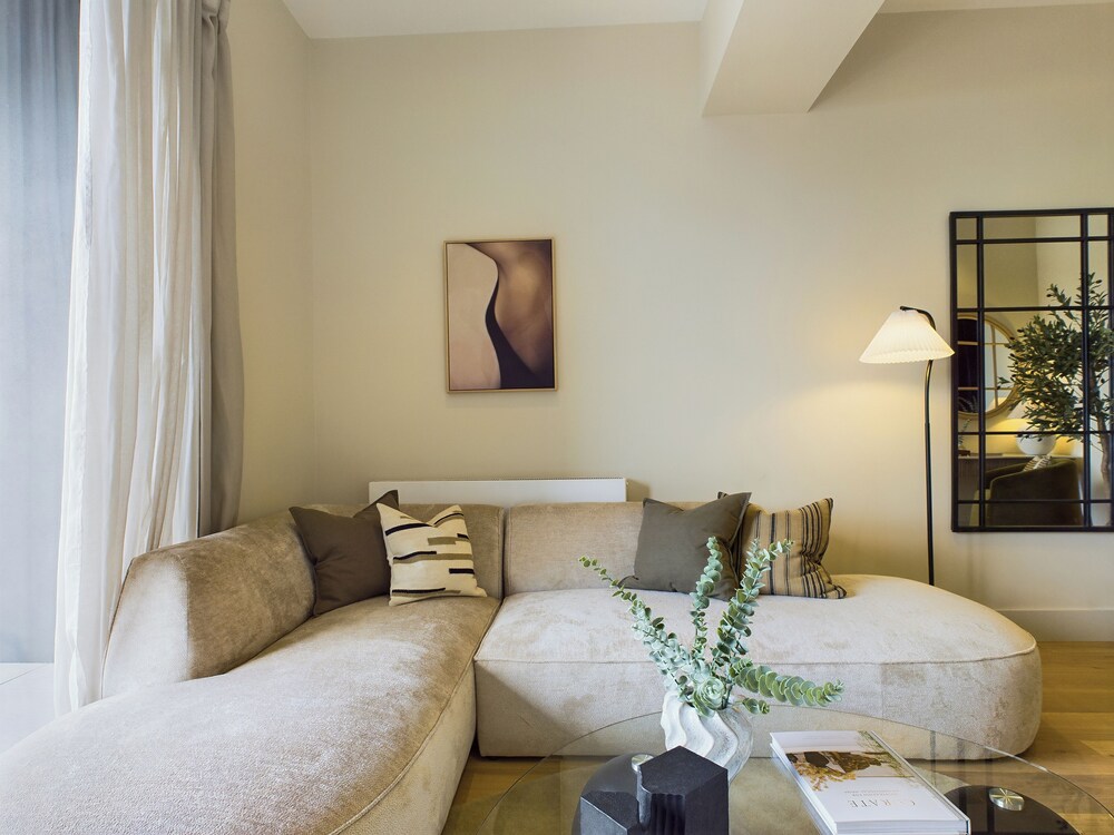 Apartamento Deluxe, balcón del hotel Be London - The St Pancras Residences. Foto 9