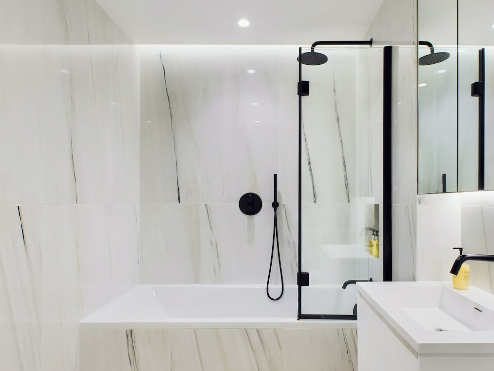 Apartamento Deluxe, balcón del hotel Be London - The St Pancras Residences. Foto 11