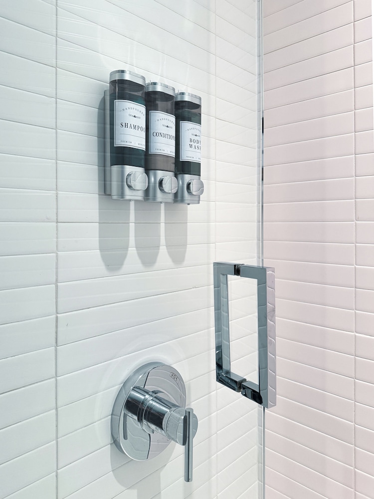 Apartamento superior, 1 cama de matrimonio grande con sofá cama, no fumadores del hotel One Dutch. Foto 11