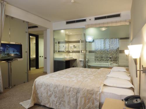 Suite Superior del hotel In Belgrade. Foto 3