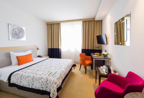 Habitación Superior - 1 cama grande del hotel In Belgrade. Foto 3