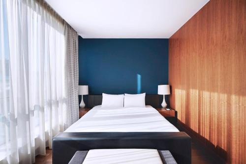 Suite Park del hotel Metropol Palace Belgrade. Foto 2