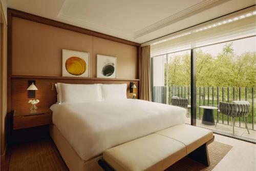 Balcony Park Suite del hotel The Emory, Maybourne Collection