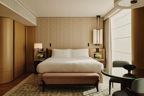 Deluxe Courtyard Studio del hotel The Emory, Maybourne Collection. Foto 2