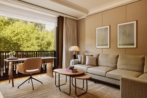Deluxe Park Junior Suite del hotel The Emory, Maybourne Collection. Foto 1