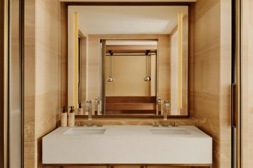 Estudio Patio del hotel The Emory, Maybourne Collection. Foto 3