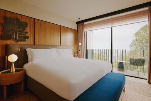 Balcony Park Suite del hotel The Emory, Maybourne Collection. Foto 3