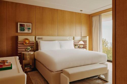Hyde Park Balcony Suite del hotel The Emory, Maybourne Collection. Foto 4