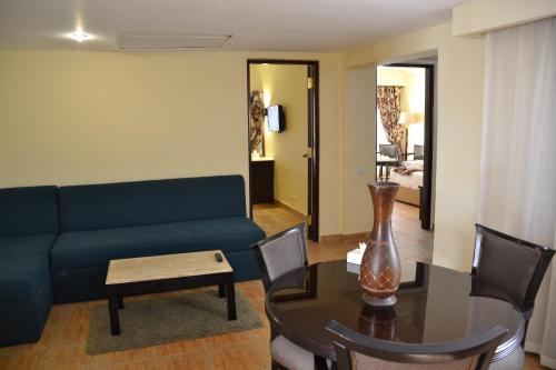 Royal Family 2 Bed Rooms del hotel Regency Plaza Aqua Park. Foto 3