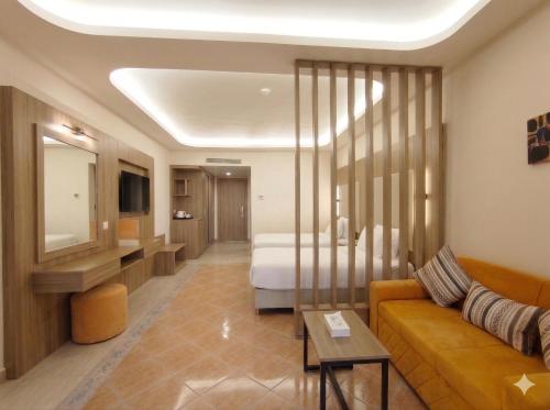 Habitación Doble Superior del hotel Regency Plaza Aqua Park. Foto 4