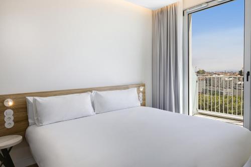 Habitación Doble Plus con balcón del hotel BandB Porto Centro Massarelos. Foto 3