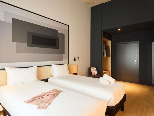 Habitación Doble Estándar - 2 camas del hotel ibis Madrid Norte Las Tablas. Foto 4