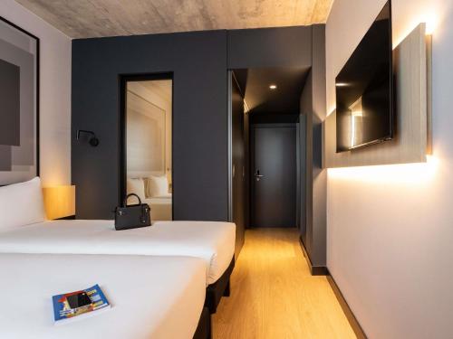 Habitación Doble Estándar - 2 camas del hotel ibis Madrid Norte Las Tablas. Foto 5